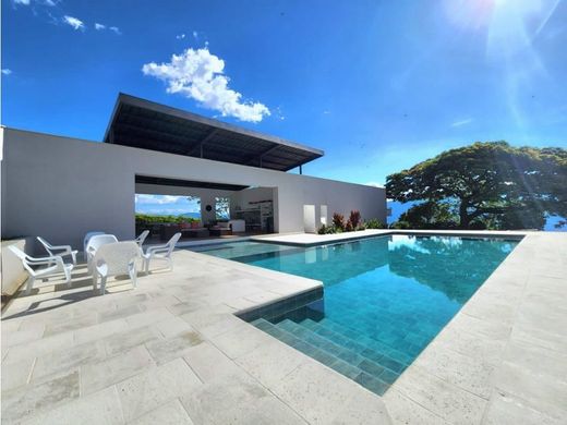 Köy evi Sopetrán, Liborina