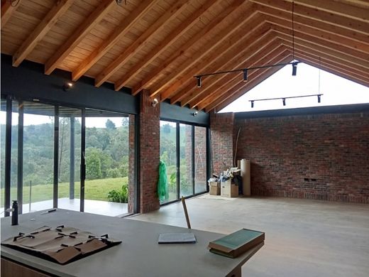 Country House in Retiro, Departamento de Antioquia