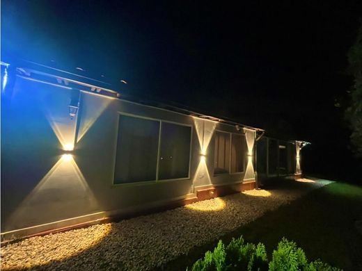 Casa de luxo - Guarne, Departamento de Antioquia