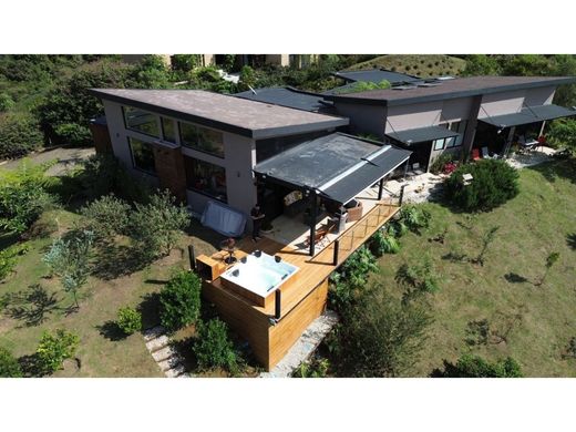 Country House in Rionegro, Departamento de Antioquia