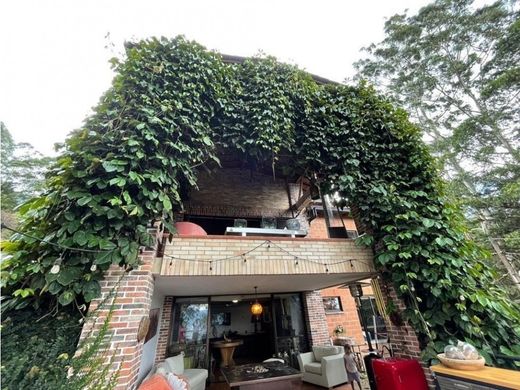 Casa di lusso a Envigado, Departamento de Antioquia