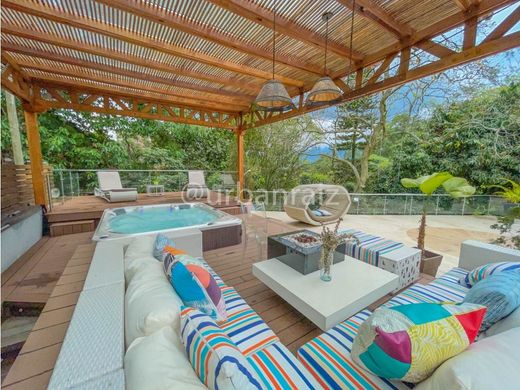 Luksusowy dom w Medellín, Departamento de Antioquia