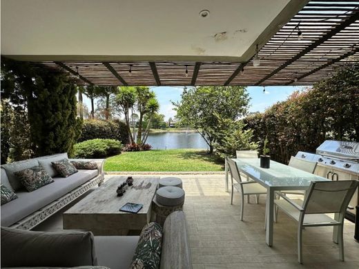 Элитный дом, Rionegro, Departamento de Antioquia