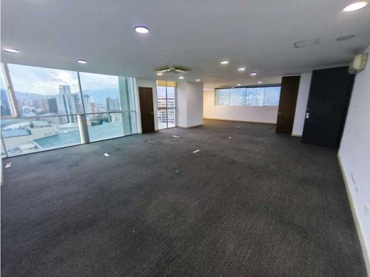 Bureau à Medellín, Departamento de Antioquia