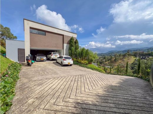 Casale a Envigado, Departamento de Antioquia