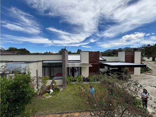 Country House in Rionegro, Departamento de Antioquia