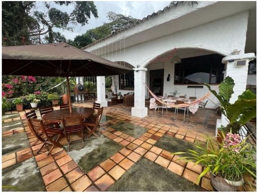 Country House in Yumbo, Departamento del Valle del Cauca