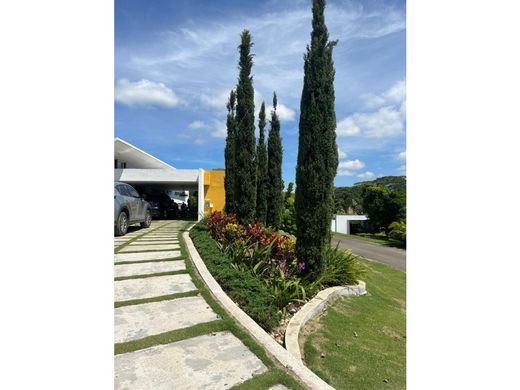 Country House in Pereira, Departamento de Risaralda