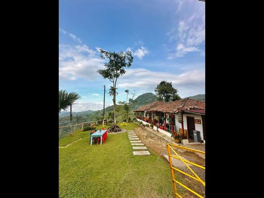 Rustik ya da çiftlik Dosquebradas, Departamento de Risaralda