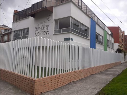 호화 저택 / Bogotá, Bogotá  D.C.