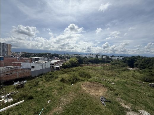 ‏קרקע ב  Armenia, Quindío Department