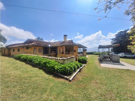 전원/농가 / La Ceja, Departamento de Antioquia