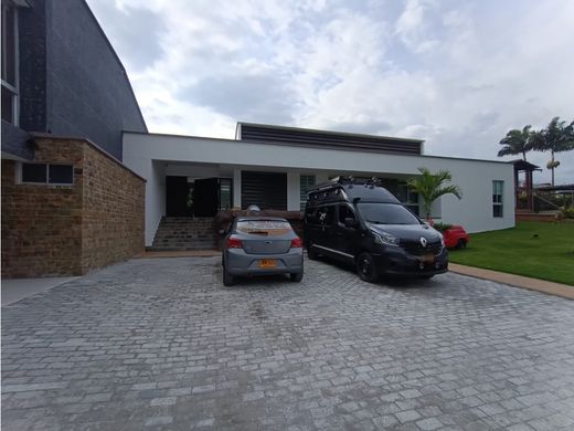 호화 저택 / Armenia, Quindío Department