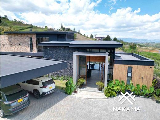 Köy evi Rionegro, Departamento de Antioquia