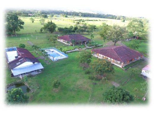 Farmhouse in Villavicencio, Departamento del Meta