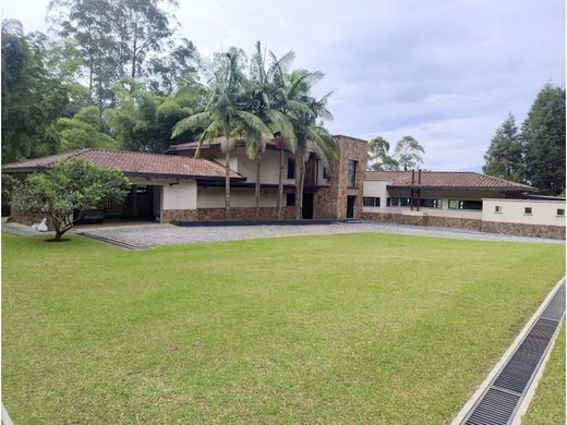 Gospodarstwo w La Estrella, Departamento de Antioquia