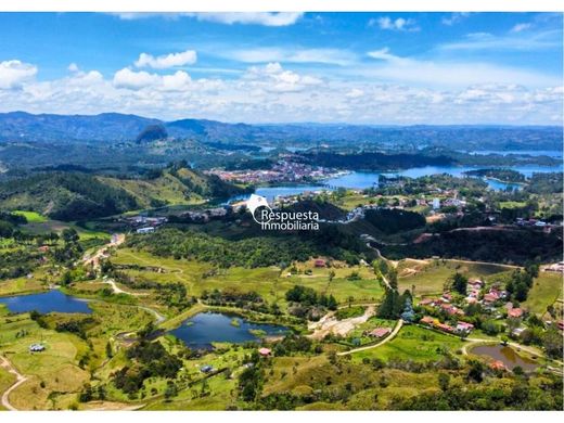 Guatapé, Departamento de Antioquiaの土地