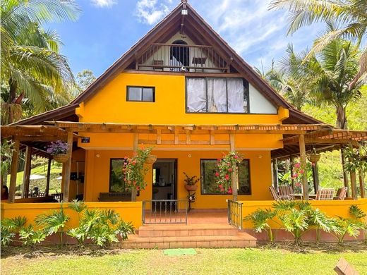 Элитный дом, Guatapé, Departamento de Antioquia