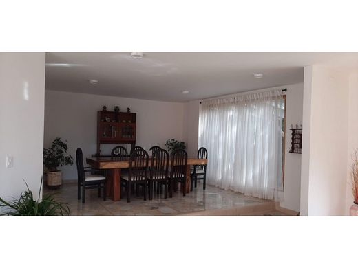 منزل ﻓﻲ ميديلين, Medellín