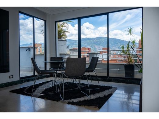 Piso / Apartamento en Medellín, Departamento de Antioquia