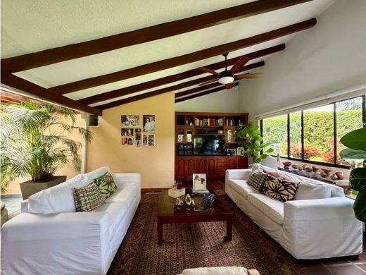 Country House in Santiago de Cali, Cali