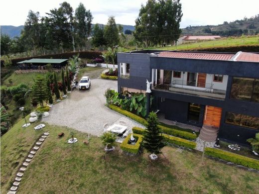 Köy evi San Vicente, San Vicente Ferrer