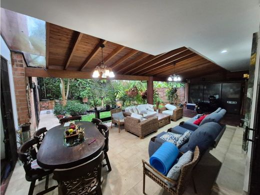 Luxus-Haus in Medellín, Departamento de Antioquia