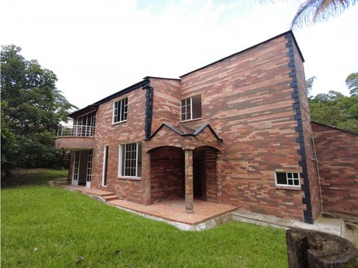 Luxury home in Floridablanca, Departamento de Santander