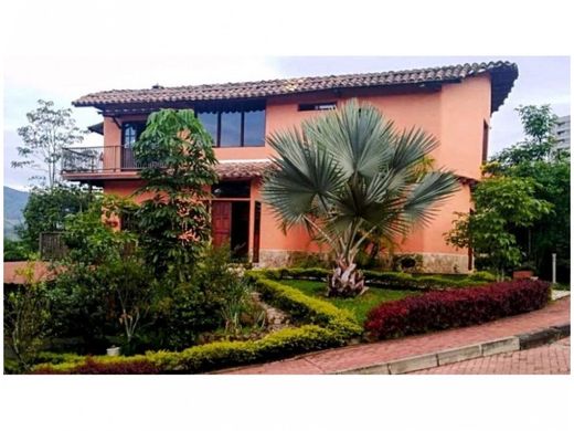 Köy evi La Estrella, Departamento de Antioquia