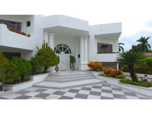 Casa de campo en Girardot City, Girardot