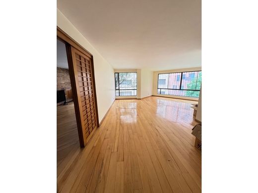 Apartment / Etagenwohnung in Bogotá, Bogotá  D.C.
