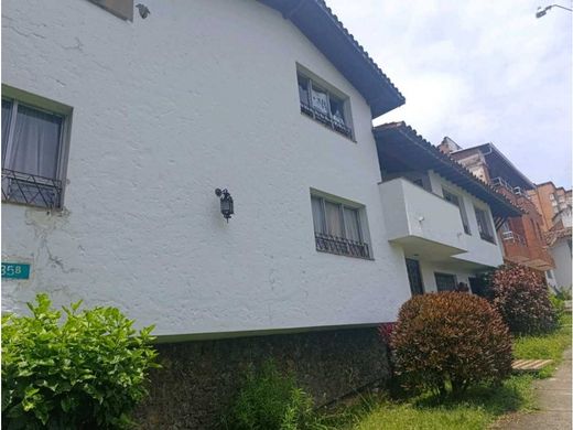 Πολυτελή κατοικία σε Μεδεγίν, Medellín