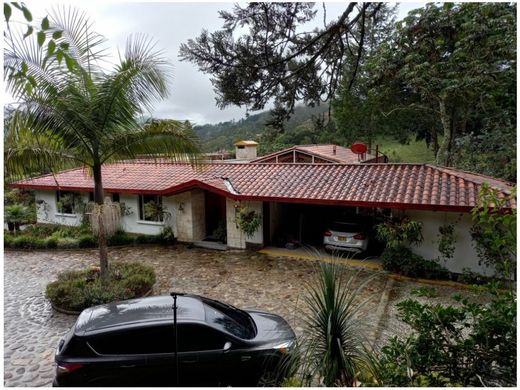 Quinta rústica - Retiro, Departamento de Antioquia