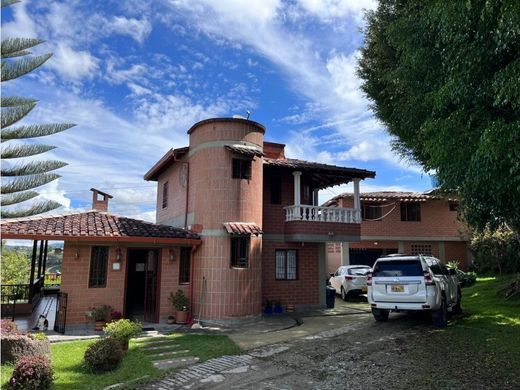 Ρουστίκ ή αγροικία σε Carmen de Viboral, El Carmen de Viboral