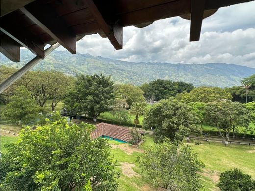 Cortijo o casa de campo en Girardota, Departamento de Antioquia