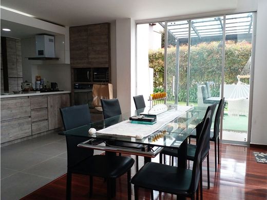 منزل ﻓﻲ ميديلين, Medellín