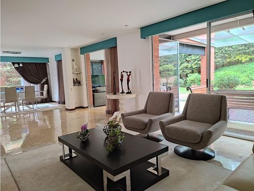 豪宅  Envigado, Departamento de Antioquia
