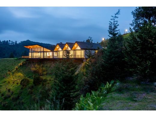 Köy evi Retiro, Departamento de Antioquia