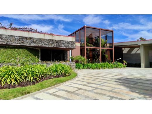 Köy evi Medellín, Departamento de Antioquia