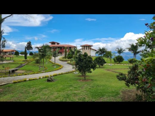 Ferme à Medellín, Departamento de Antioquia