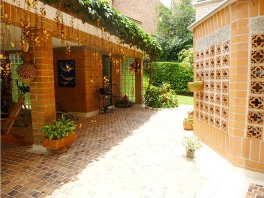Casa de lujo en Envigado, Departamento de Antioquia