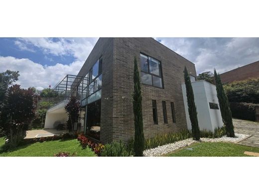 Casa de luxo - Envigado, Departamento de Antioquia