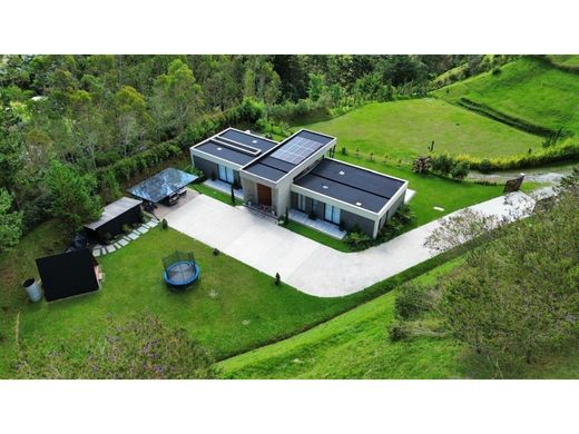 Country House in Retiro, Departamento de Antioquia