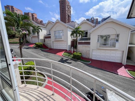 メデリン, Medellínの高級住宅