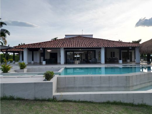 컨트리하우스 / Pereira, Departamento de Risaralda