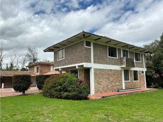 Luxury home in Mosquera, Cundinamarca