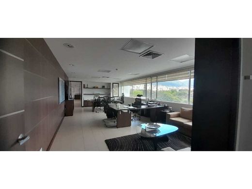 办公室  麦德林, Medellín