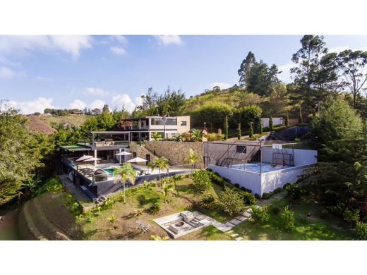 Quinta rústica - Guarne, Departamento de Antioquia