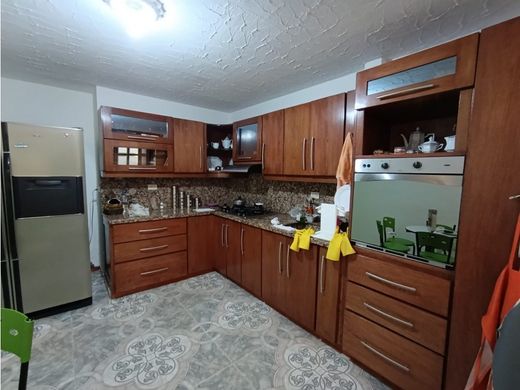 Luxus-Haus in Medellín, Departamento de Antioquia