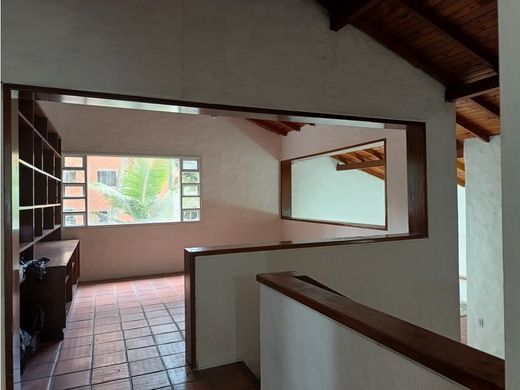 منزل ﻓﻲ ميديلين, Medellín